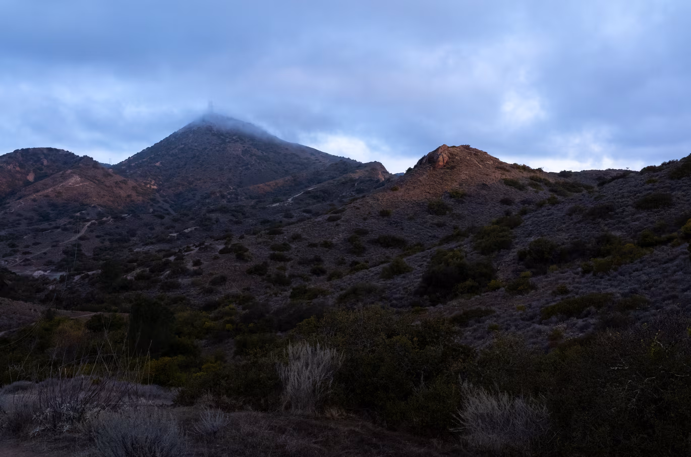 Sunrise while hiking from Black Jack campground to Avalon.